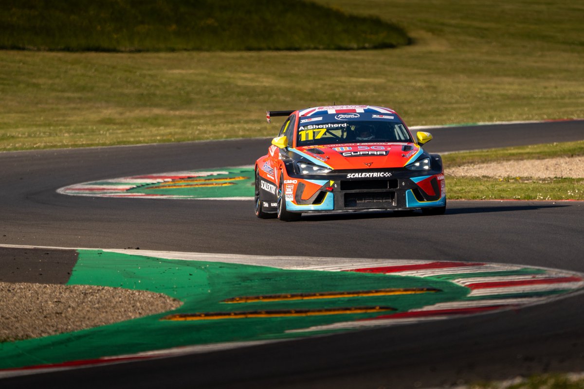 Mediagé Comunicación tweet media