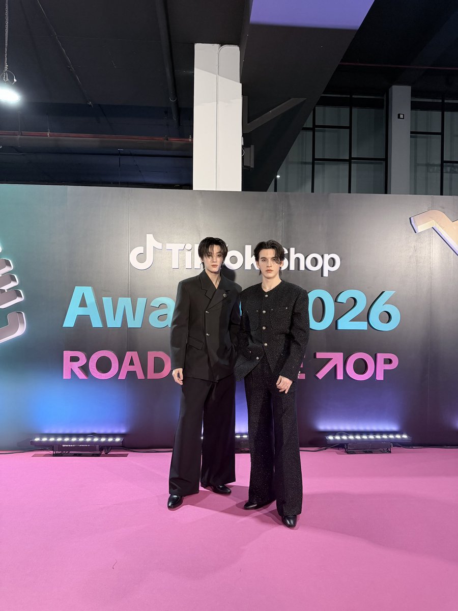 มาแล้วครับ 

#TikTokShopAwards2026
#MosBank