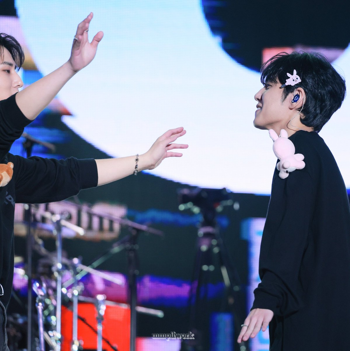 mmPILwork tweet media