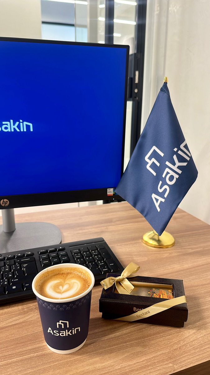 asakin_co's tweet photo. أهلاً بعودتكم من جديد! 🤝
سعداء باستقبال فريق عملنا الرائع بعد إجازة العيد. نتمنى للجميع عودة مليئة بالنشاط والنجاحات المستمرة. ☕💻 https://t.co/Z6Mu56m7lP