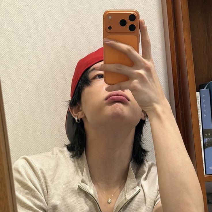 王, KAISAR NATHANIEL tweet media