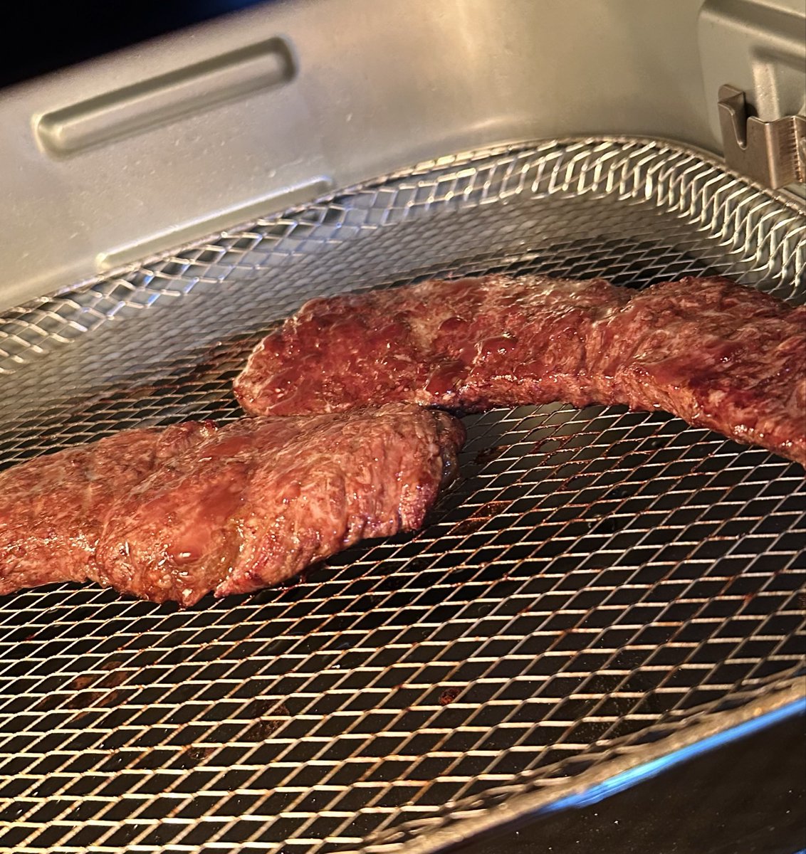 시뮬라크르⚡️ tweet media