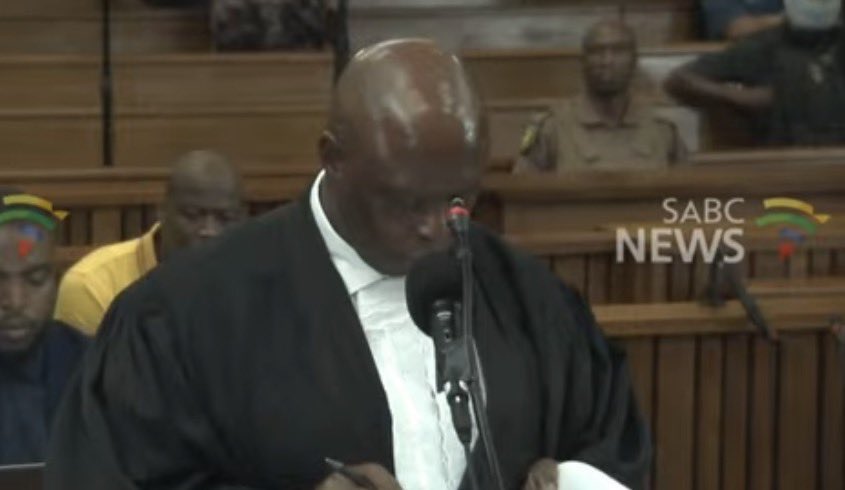 Sino Majangaza tweet media