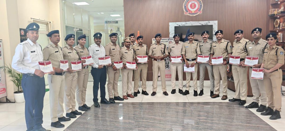 Commissioner of Police,Indore tweet media