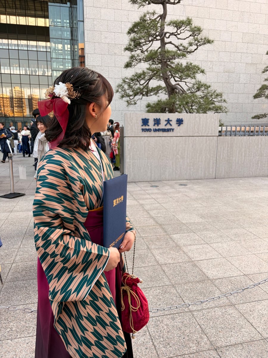 ひびき tweet media