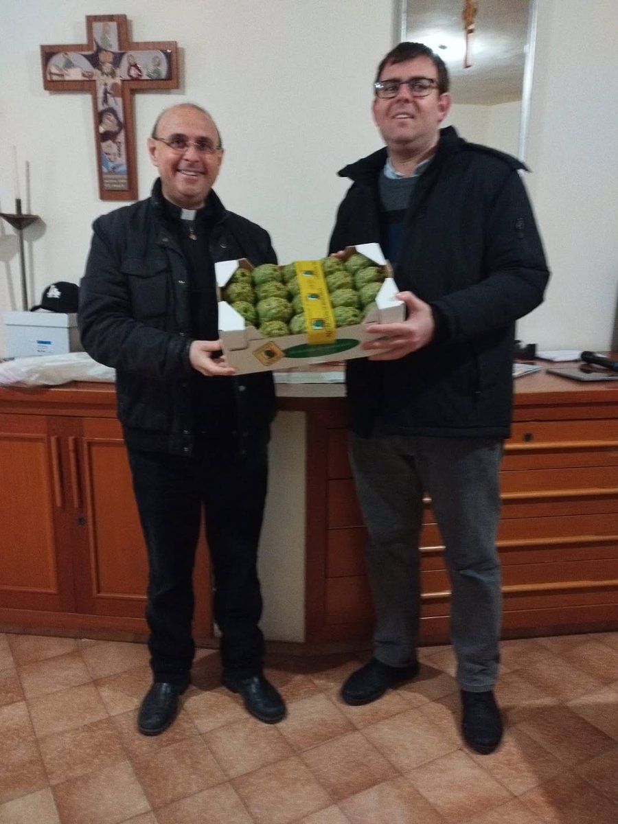 ALCACHOFABENICARLO tweet media