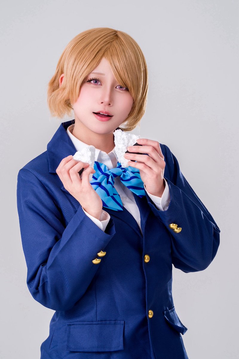 ⚠︎cosplay.  ラブライブ！
　　　　　　　　　　μ's / 小泉花陽...🍚❤︎
・
・
・
 いっぱい食べなきゃ元気でないよ！( '༥' )ŧ‹"ŧ‹"