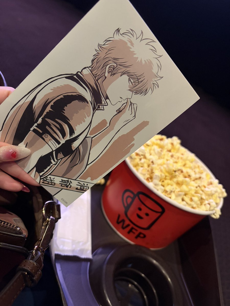 35_marchao's tweet photo. 本日の成果
ウェルカム1本2着
銀魂映画
G.I編のガチャ https://t.co/Kt611g16cp