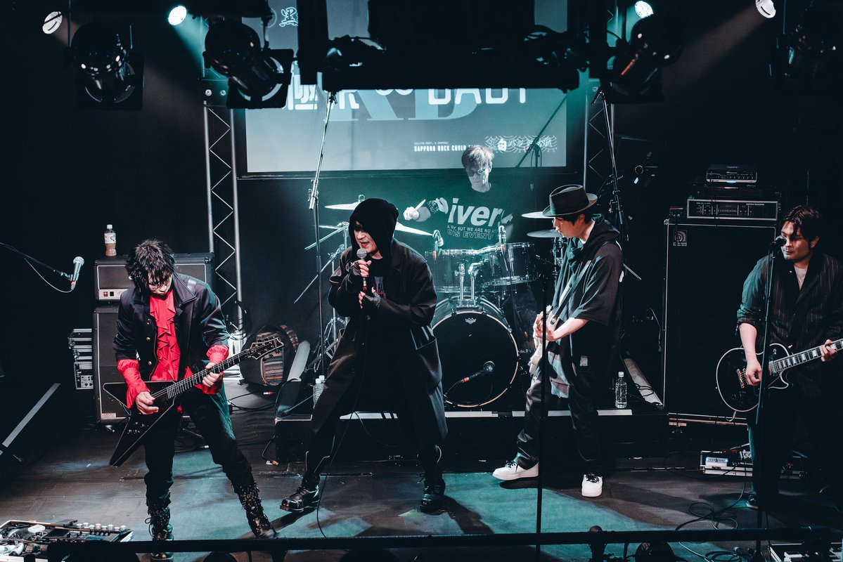 ᵘᵏᵃ tweet media