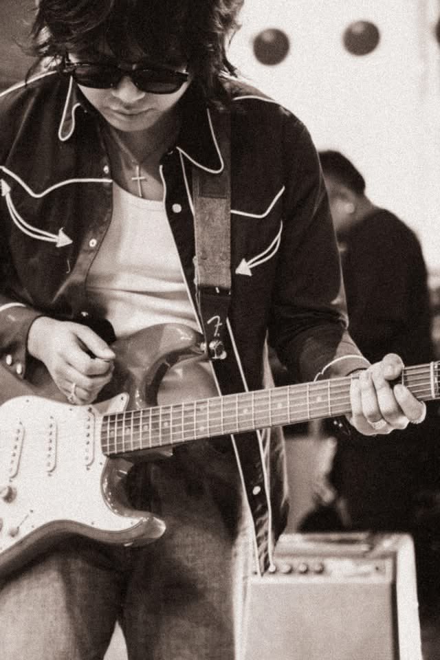 rae ⚜ ♠️ tweet media