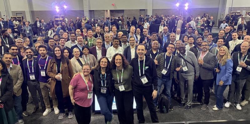 Bloomfieldx tweet media