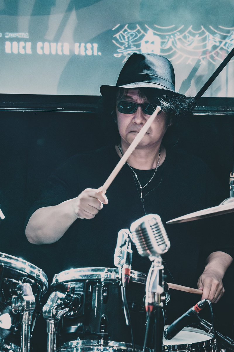 ᵘᵏᵃ tweet media