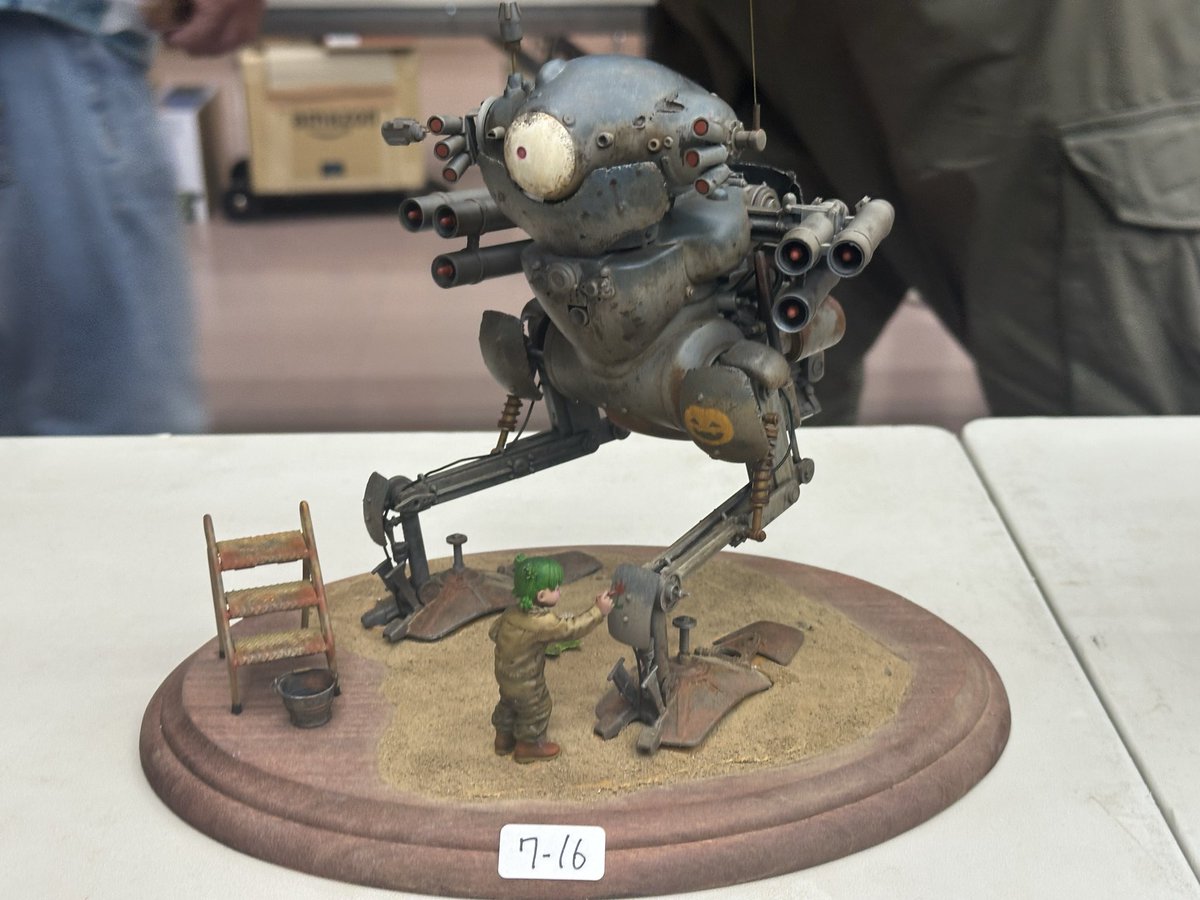 FriedenModels tweet media