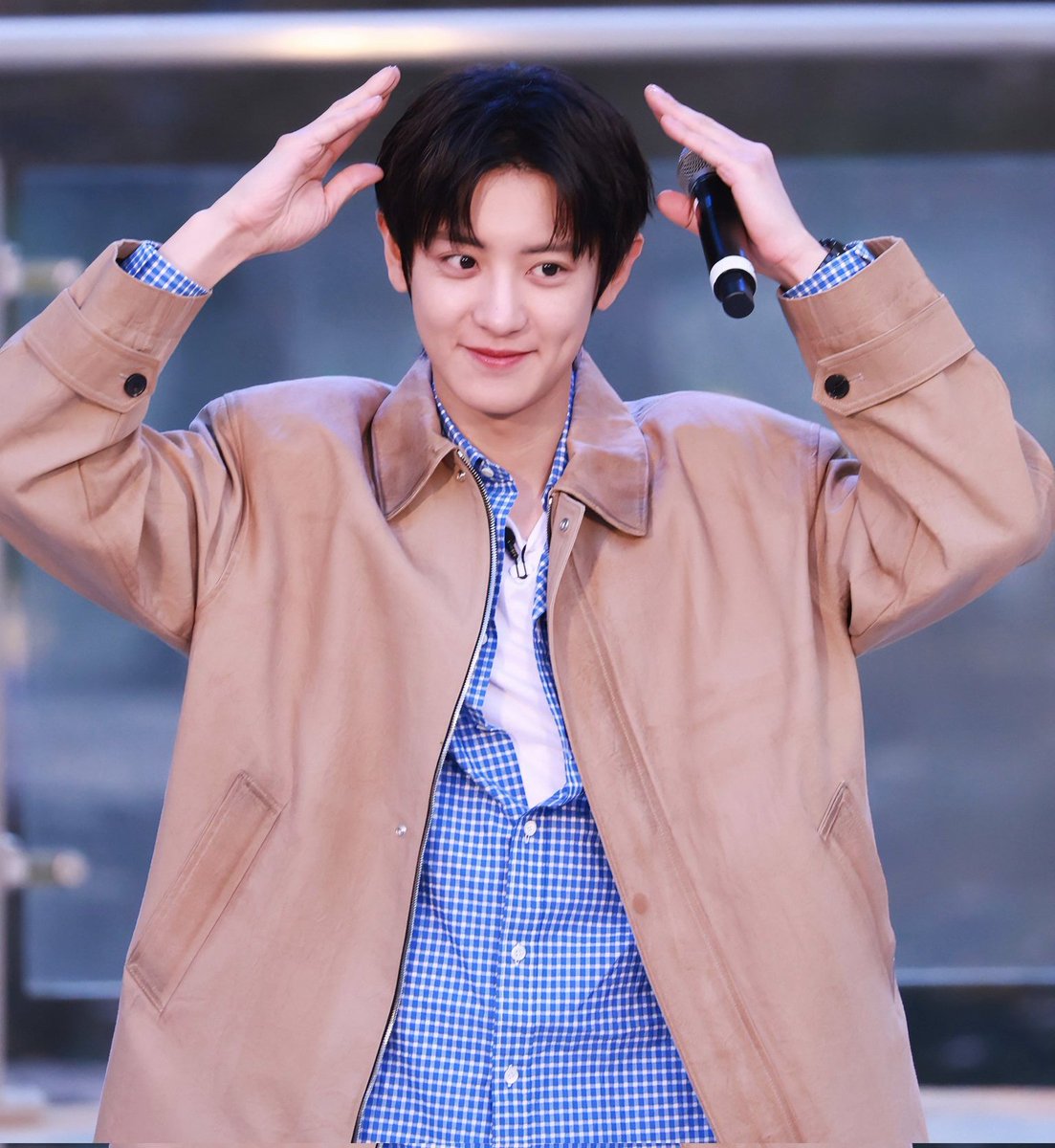 박찬열 얼굴 tweet media