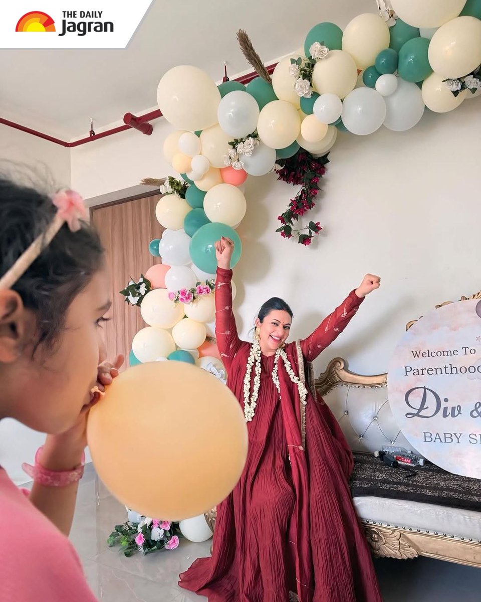 TheDailyJagran's tweet image. Divyanka Tripathi celebrated a beautiful surprise baby shower with husband Vivek Dahiya and close family. The intimate event was filled with love, joy, and special moments. 

#DivyankaTripathi #VivekDahiya #BabyShower #MomToBe #CelebrityNews #Love