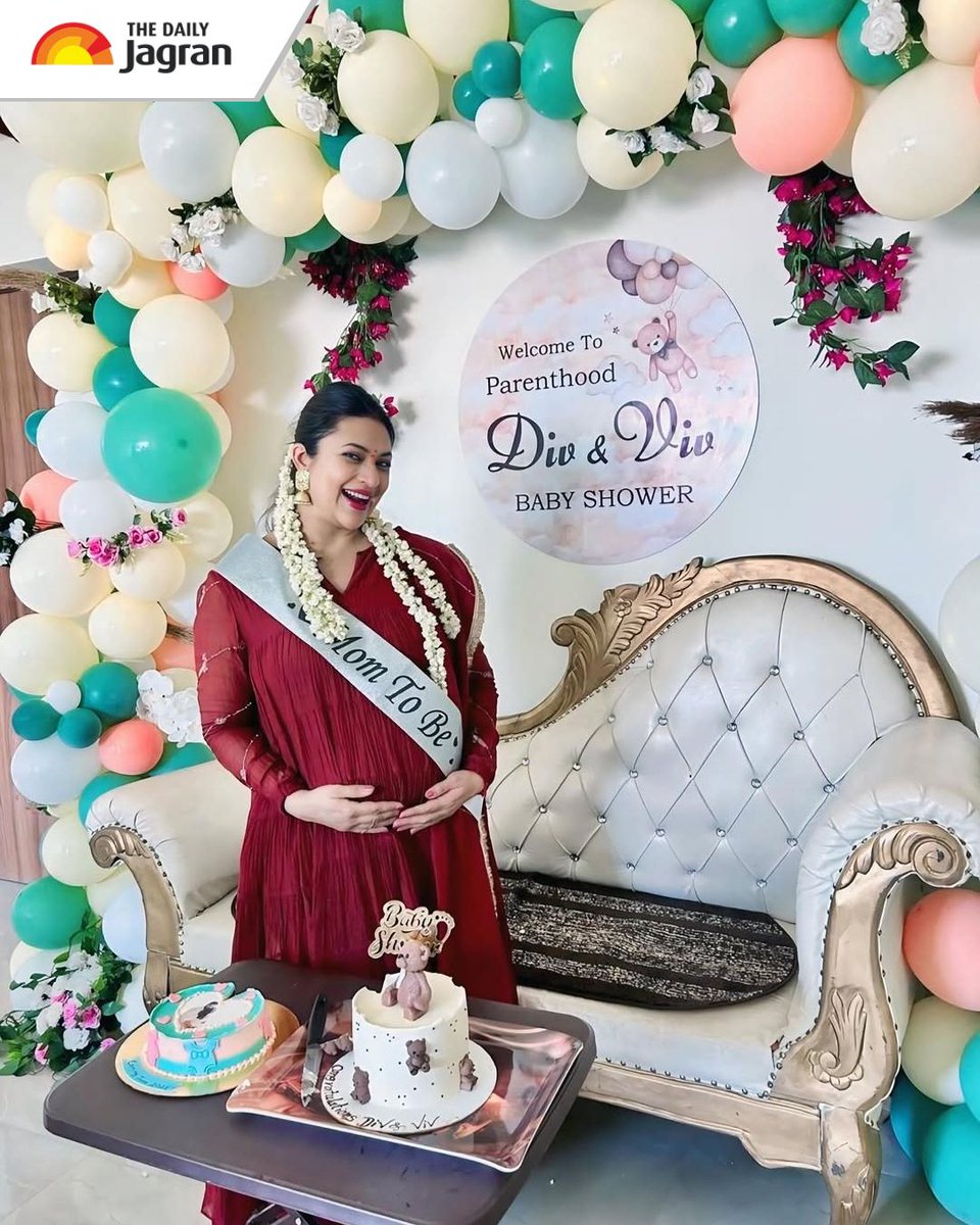 TheDailyJagran's tweet image. Divyanka Tripathi celebrated a beautiful surprise baby shower with husband Vivek Dahiya and close family. The intimate event was filled with love, joy, and special moments. 

#DivyankaTripathi #VivekDahiya #BabyShower #MomToBe #CelebrityNews #Love