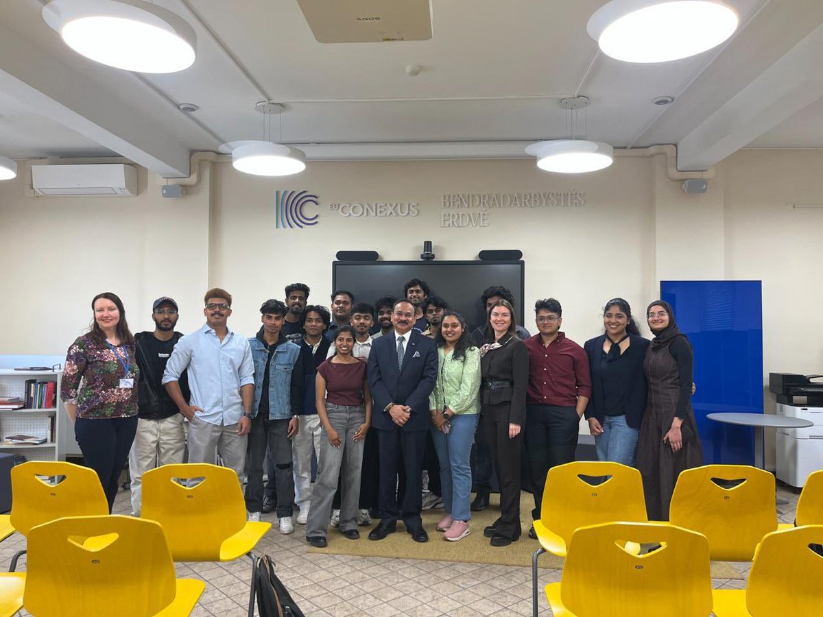 Embassy of India in Lithuania tweet media