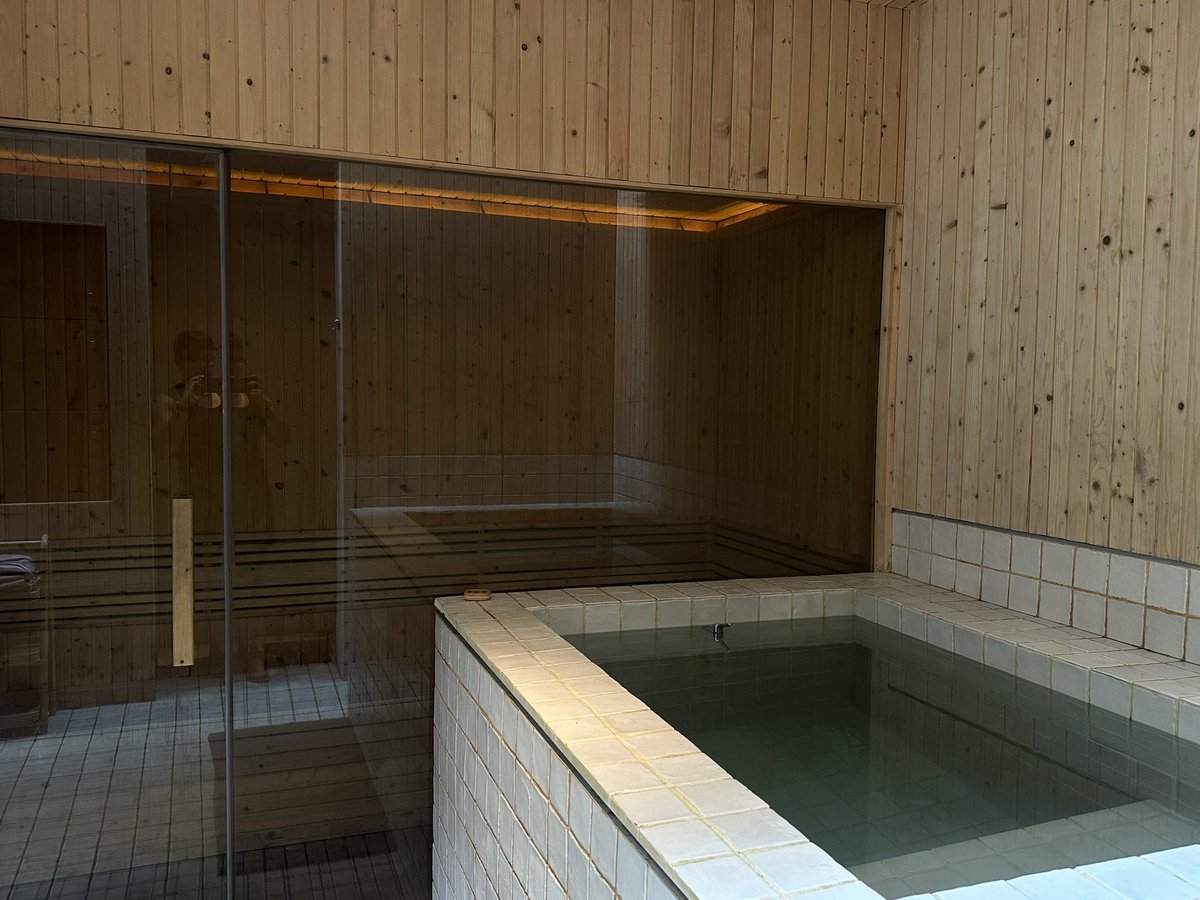 Coney Island tweet media