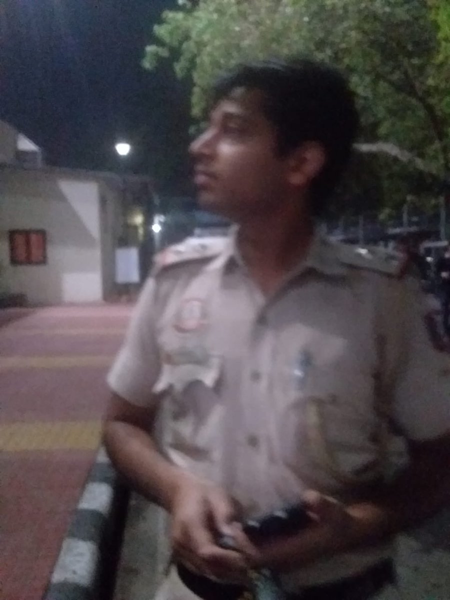 Prince jaiswal Live tweet media