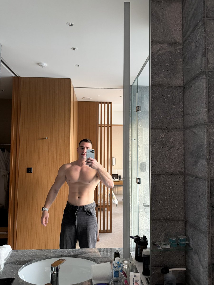 Hispanic! at the disco tweet media