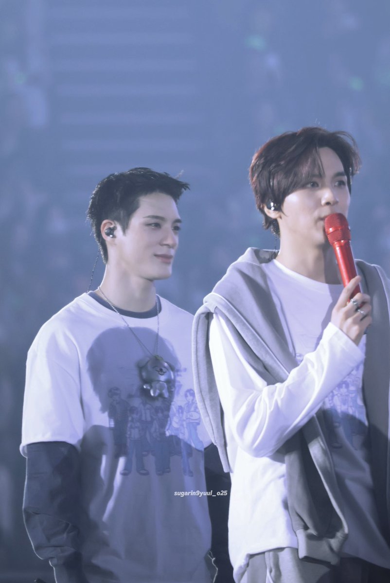 시우님이😾 tweet media