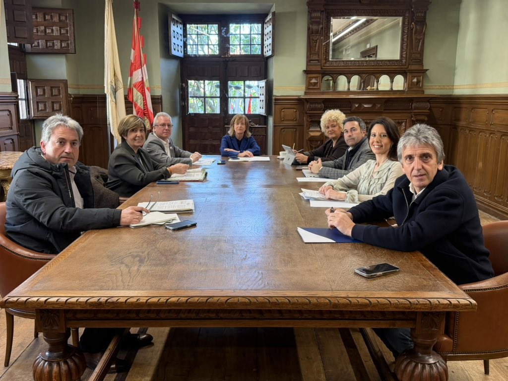 Gaur #Segura-ra gerturatu gera, <a href="/Gipuzkoa/">Gipuzkoa</a>-ko Foru Aldundiaren diputatu kontseilu ibiltaria ospatzeko.
Bertan Ardixarra etxea, Erdi Aroko interpretazio zentroa  bisitatu ahal izan dugu, Segura-ko Alkatea den Izarra Urdalletak lagunduta.