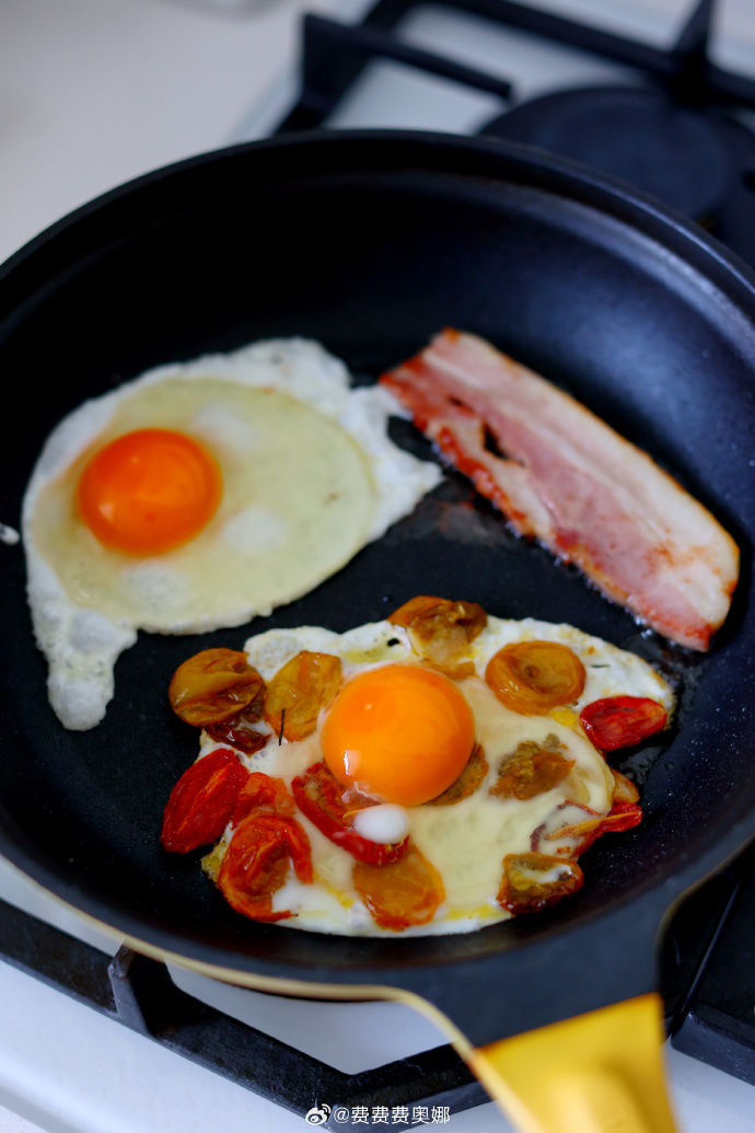 john churchill tweet media