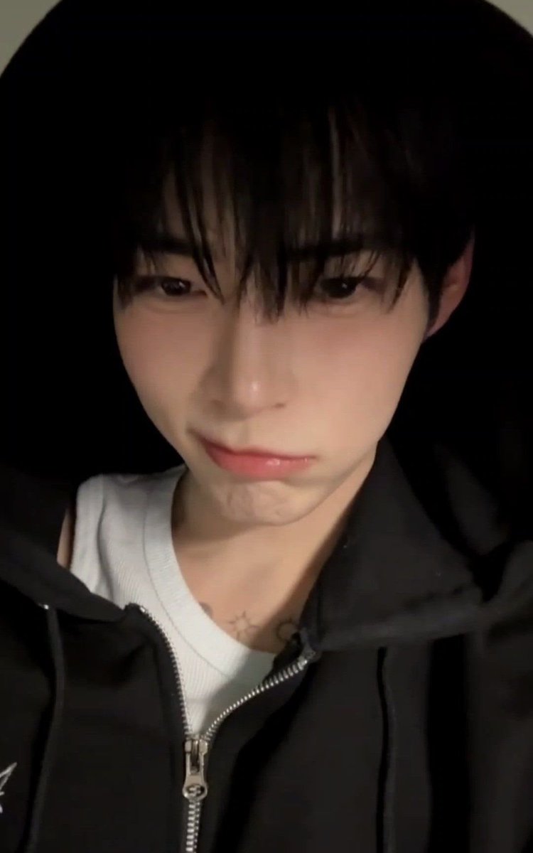 honey ☪︎ tweet media