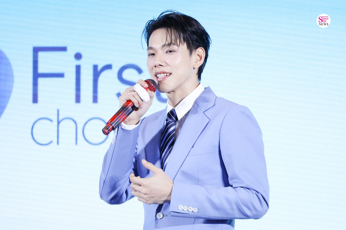 SuperStarNews tweet media