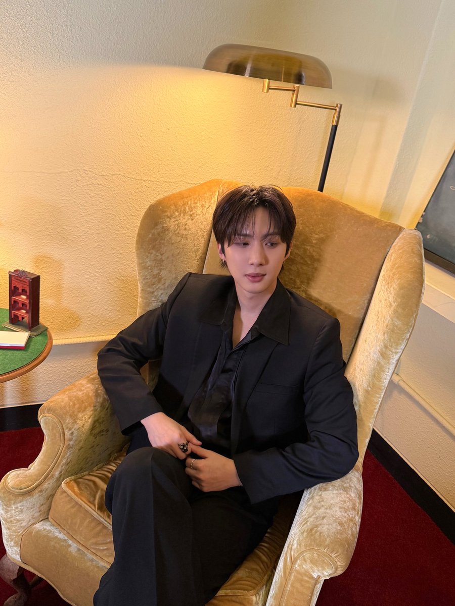 후이 (HUI) tweet media