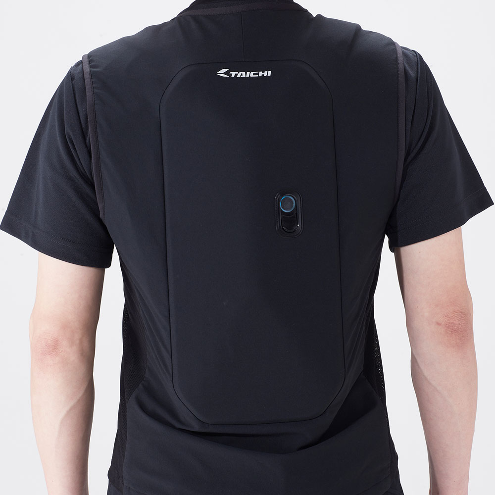 responsejp's tweet image. 0.049秒で展開！ バイク用エアバッグベスト、TAICHI「T-SABE」発表へ
response.jp/article/2026/0…

#バイク #新型車 #TAICHI #ライディングウェア #東京モーターサイクルショー