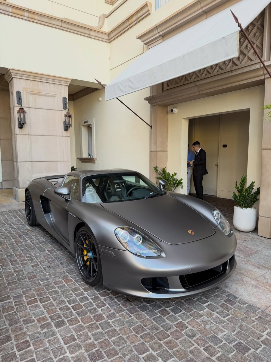 COMPETITION tweet media