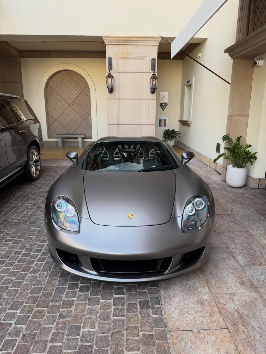 COMPETITION tweet media