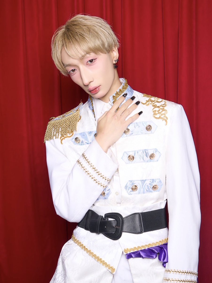 LAST LAND tweet media