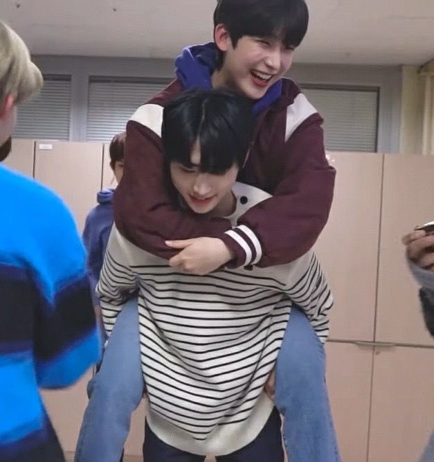 ᴊ ᴜ ɪ tweet media