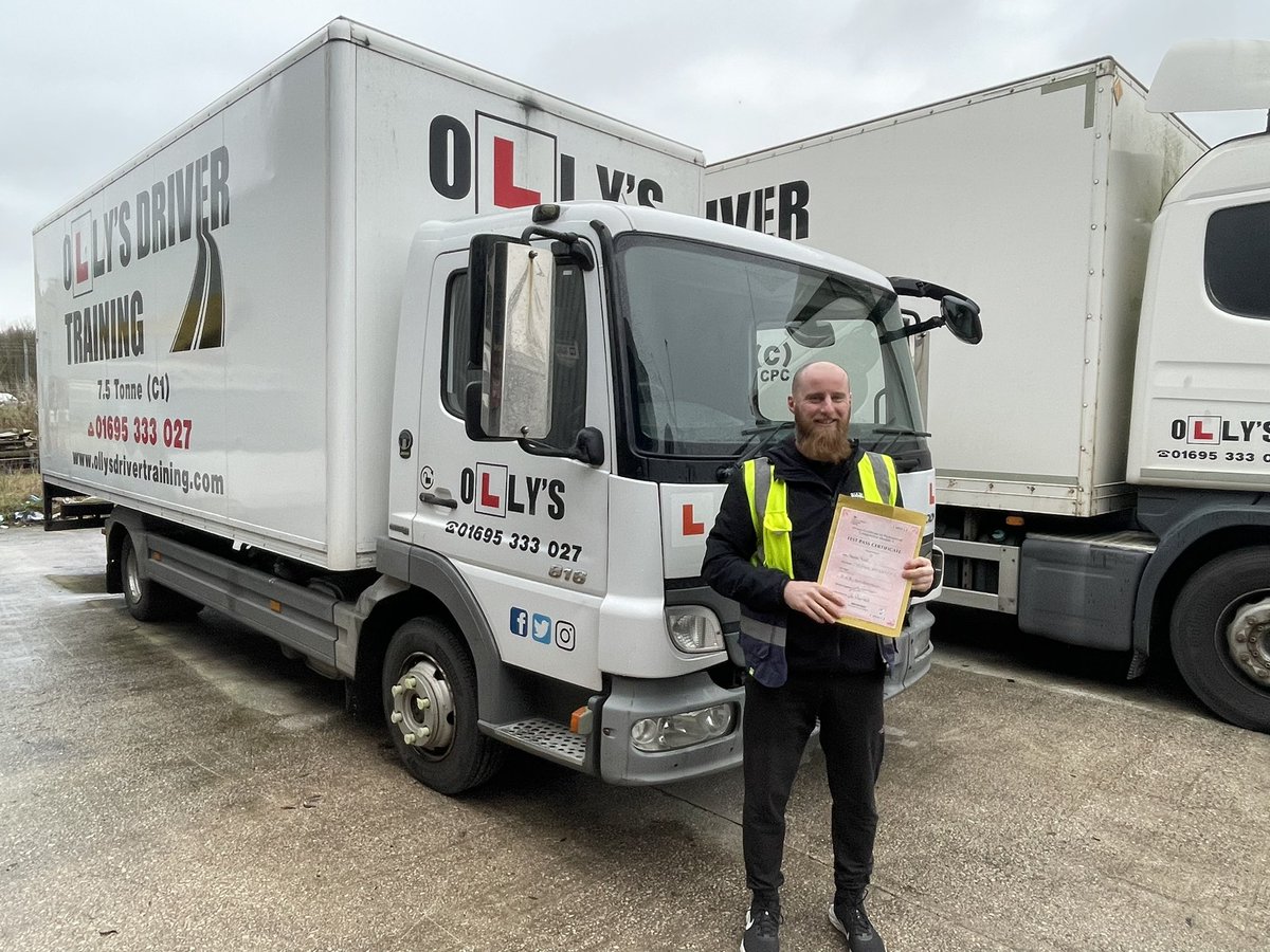 Olly's HGV & PCV Driver Training Ltd tweet media