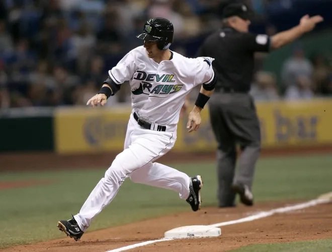 Elijah Flewellen tweet media