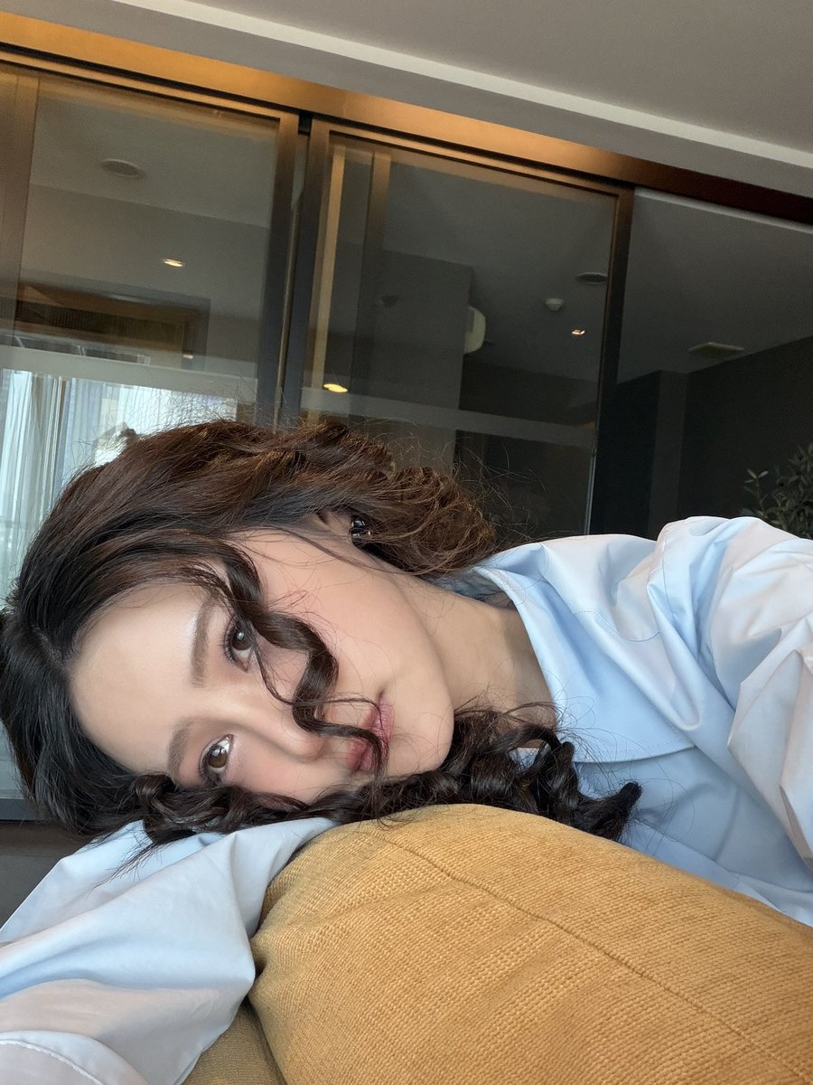 belle💭 tweet media