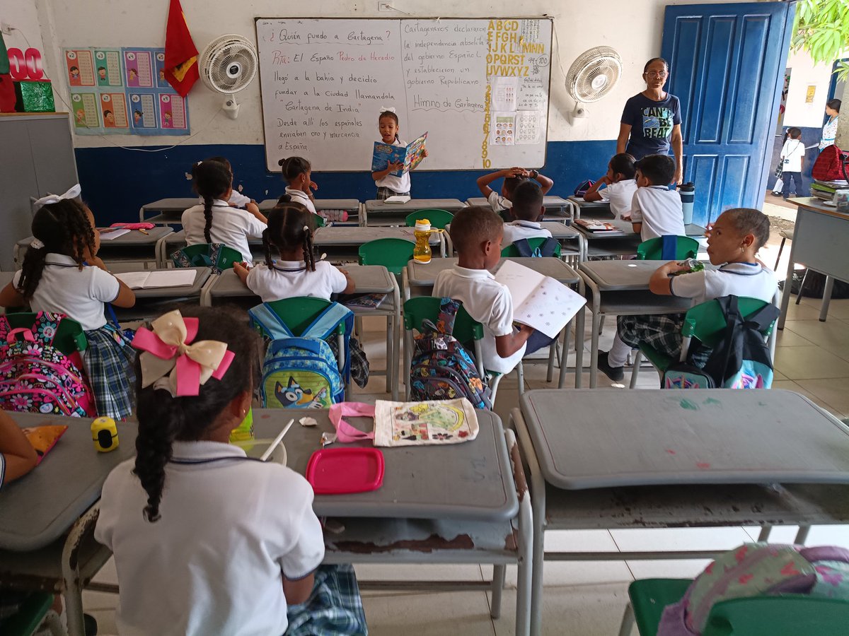 blisneida tweet media