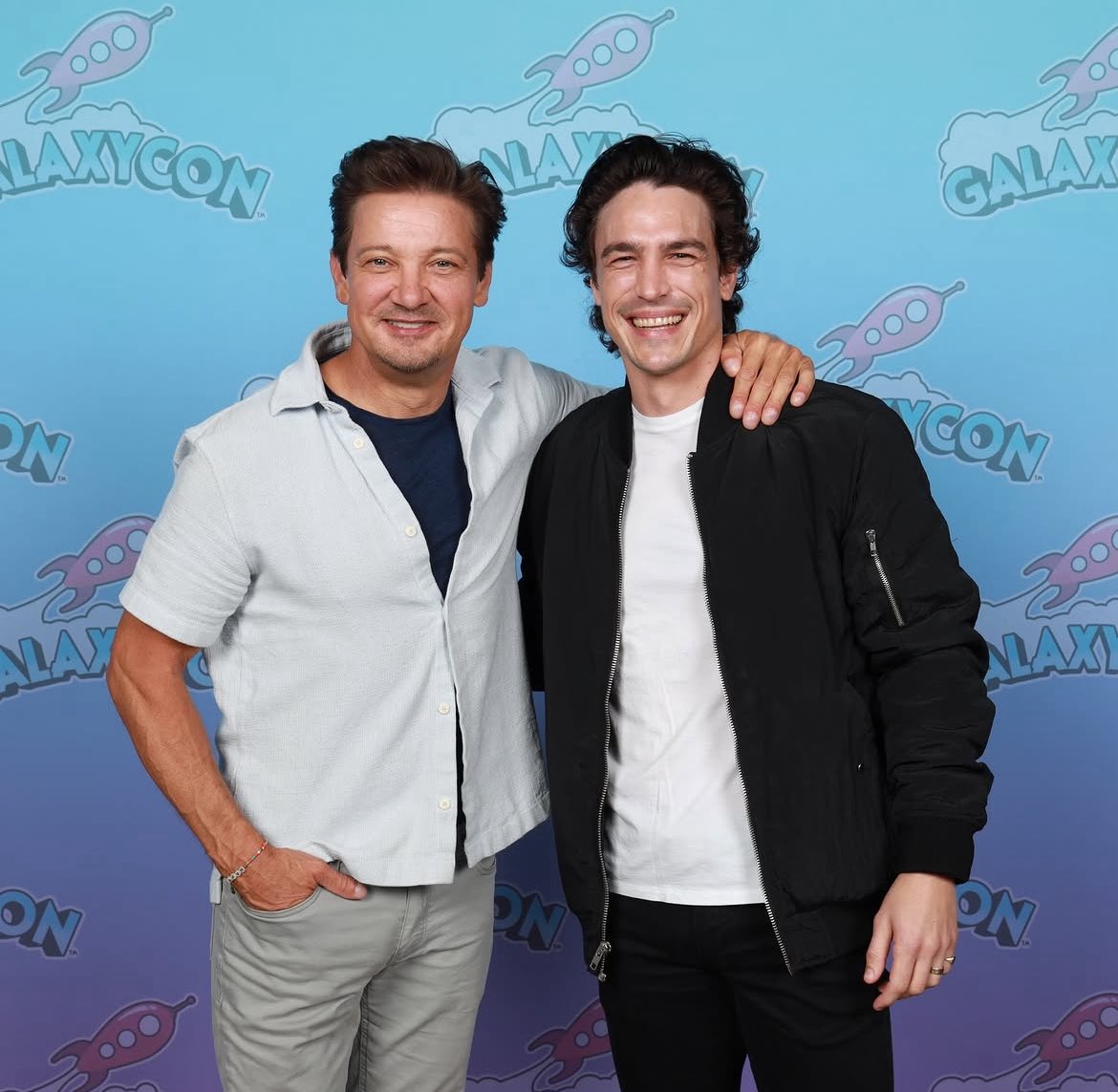 apple⁵ ✰ tweet media