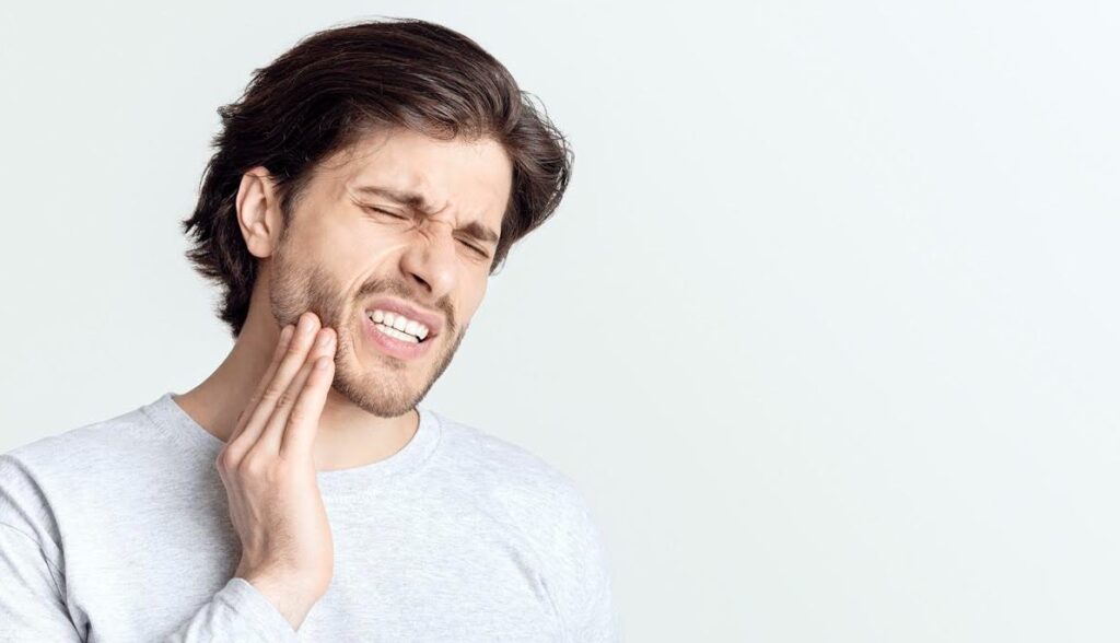 SECOMmxf's tweet image. ⚕️Salud bucodental y #dolormandibular: su impacto en el organismo, vía #TH

🍀torreviejahoy.com/2026/03/23/sal…   #SECOMmxf