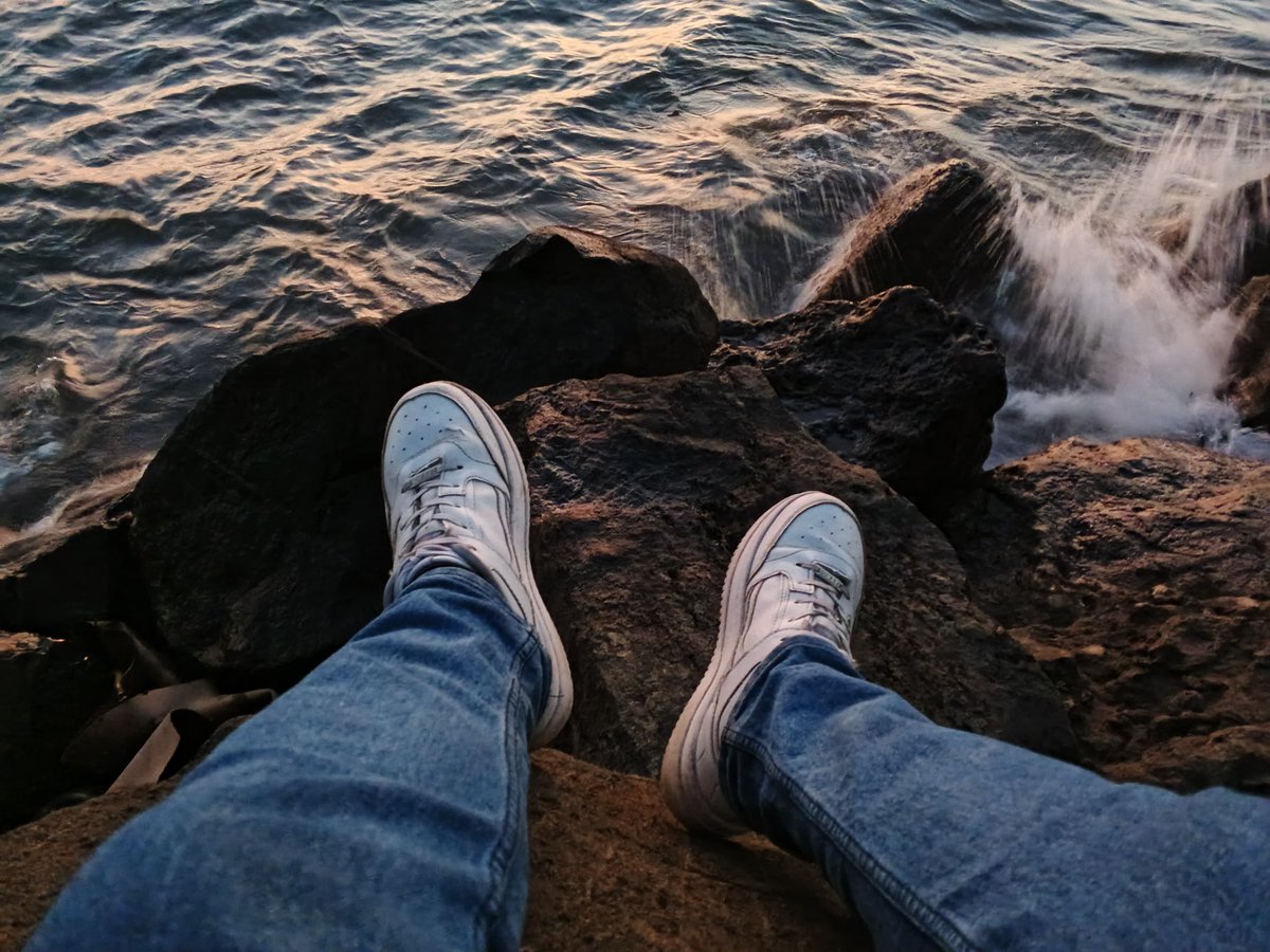 bubble_bee tweet media