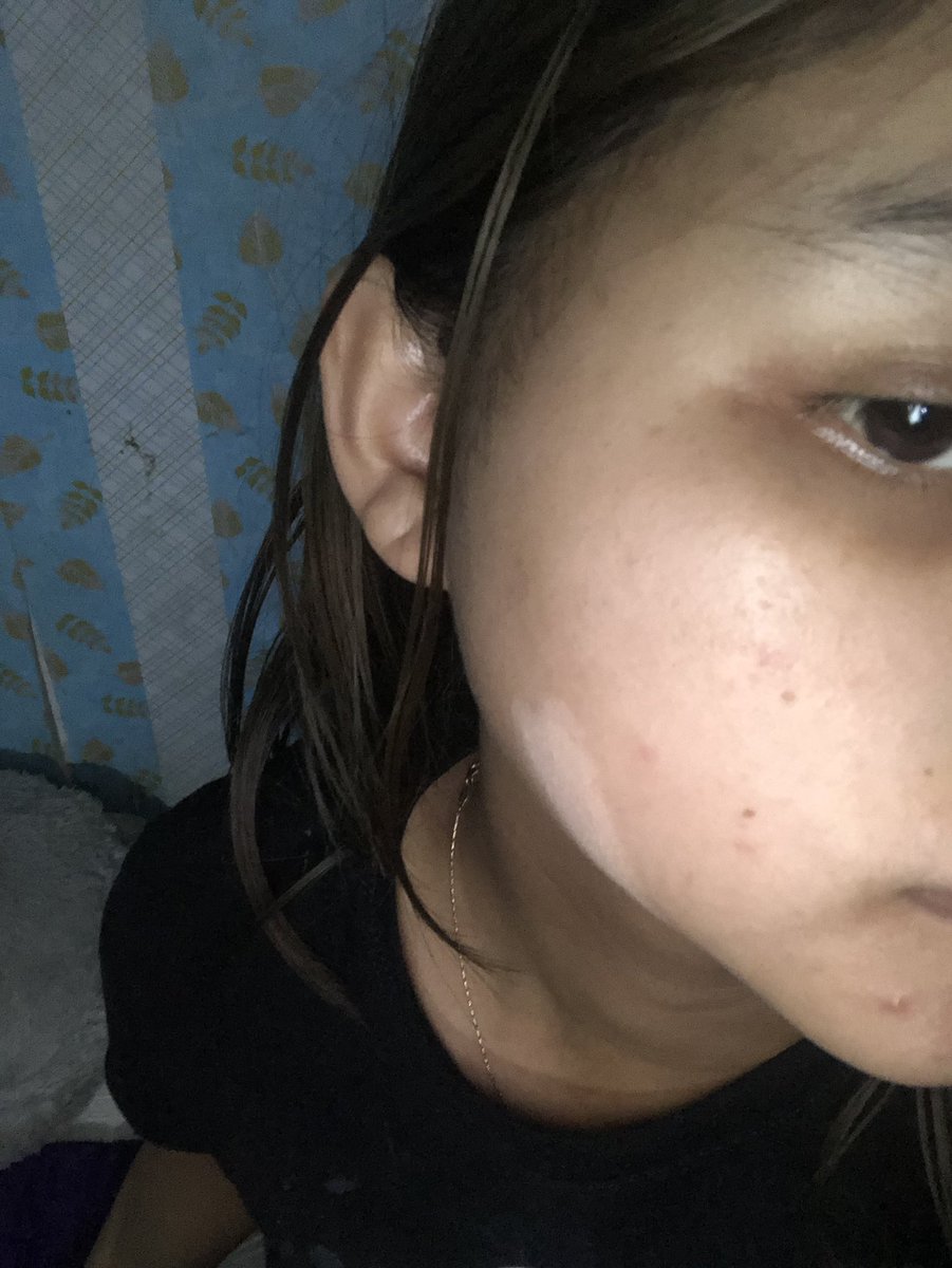 theonlykaia's tweet photo. guys inj shadenya masuk kn ya lagi nyari shade yg cocok di muka https://t.co/RRTndE0TYr