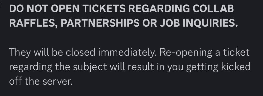 £MMA🖤 tweet media