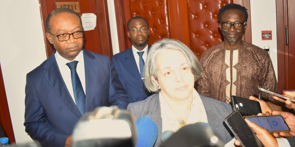 Canada in Cameroon tweet media