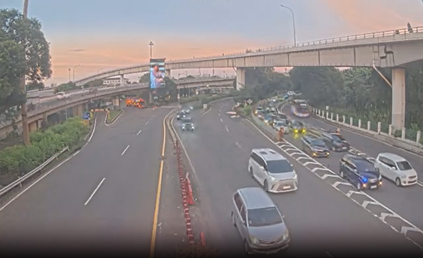 TMC Polda Metro Jaya tweet media