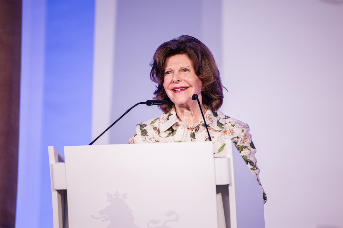 Staatskanzlei NRW tweet media