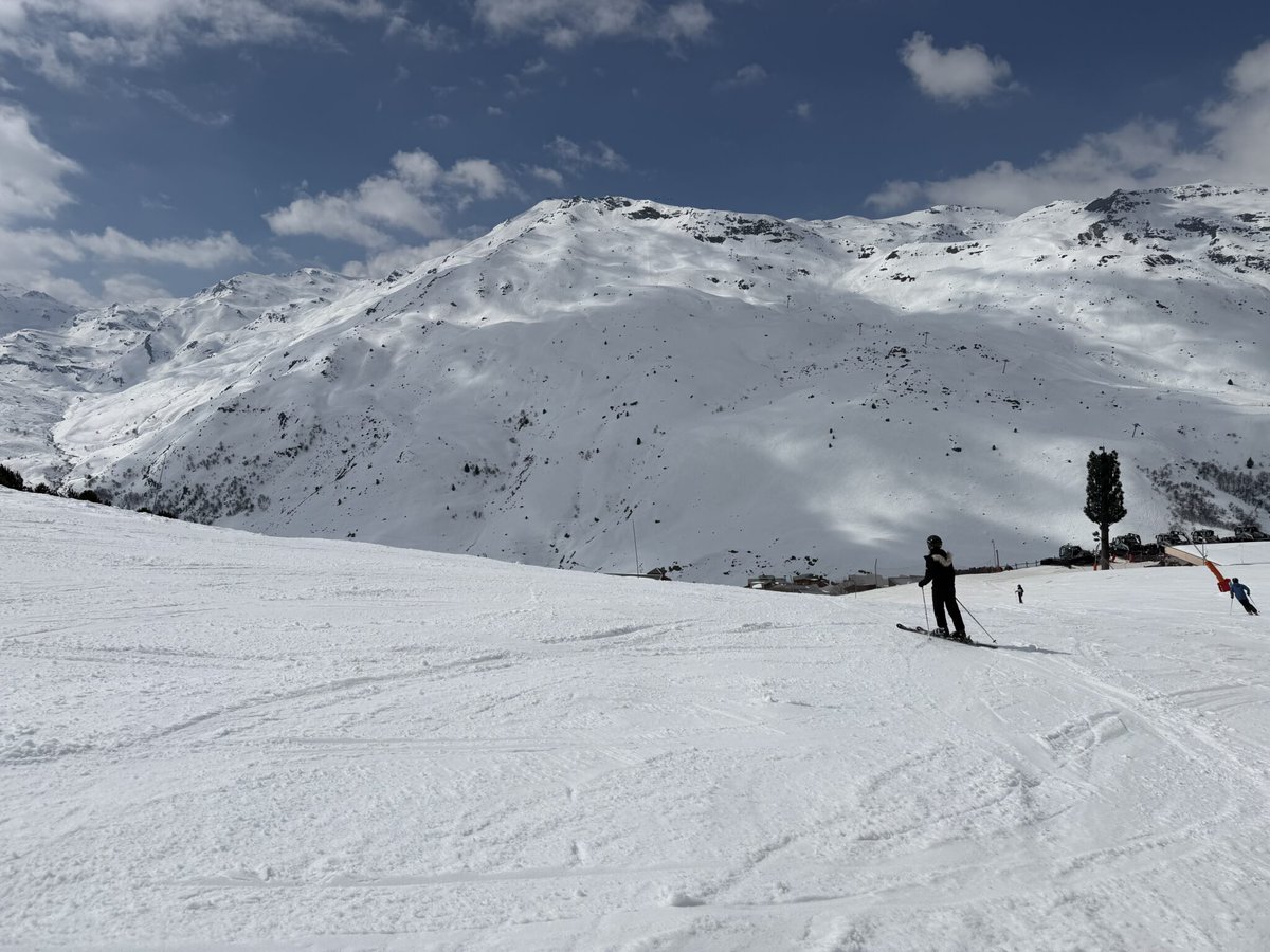 PlanetSKI Snow News tweet media