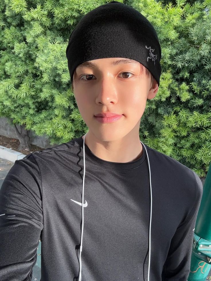 seonghyeon pics tweet media