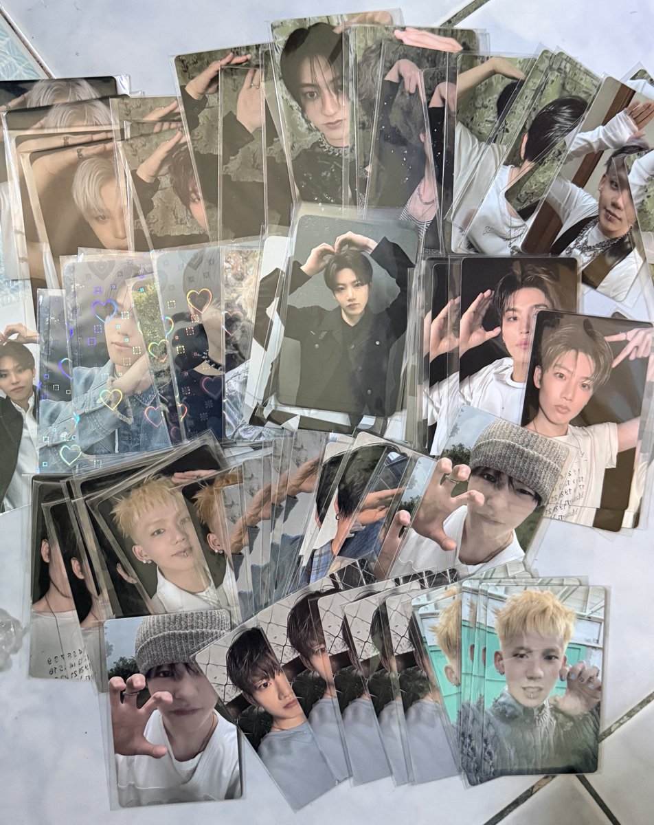 dobbyyosh's tweet photo. GUYS SEE YOU SA CONCERT!!! Free photocards kapag nakasalubong nyo ako hehe #PULSE_ON_IN_MANILA https://t.co/9WsMcXMDao
